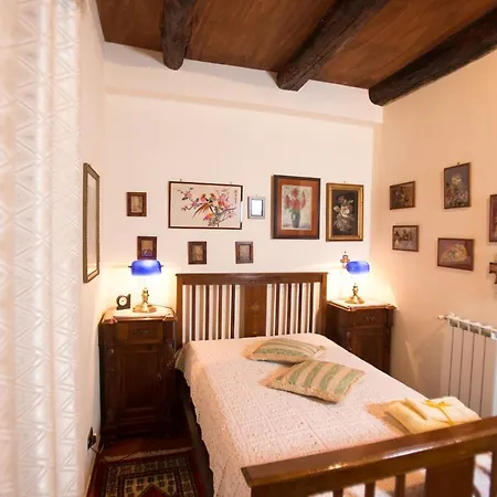 La Via Dei Presepi Napels