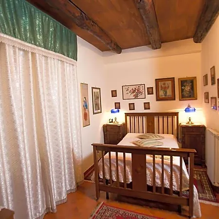 La Via Dei Presepi 4* Napoli