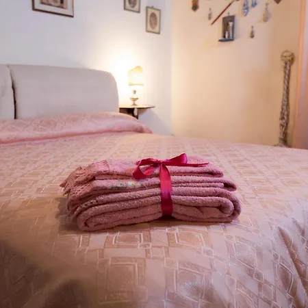 La Via Dei Presepi Bed & Breakfast 4*